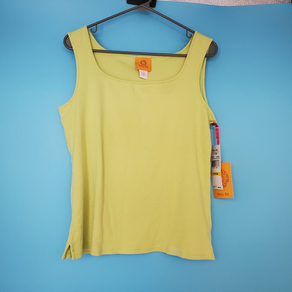 NEW Ruby Rd. Tank Size Medium Lime Green